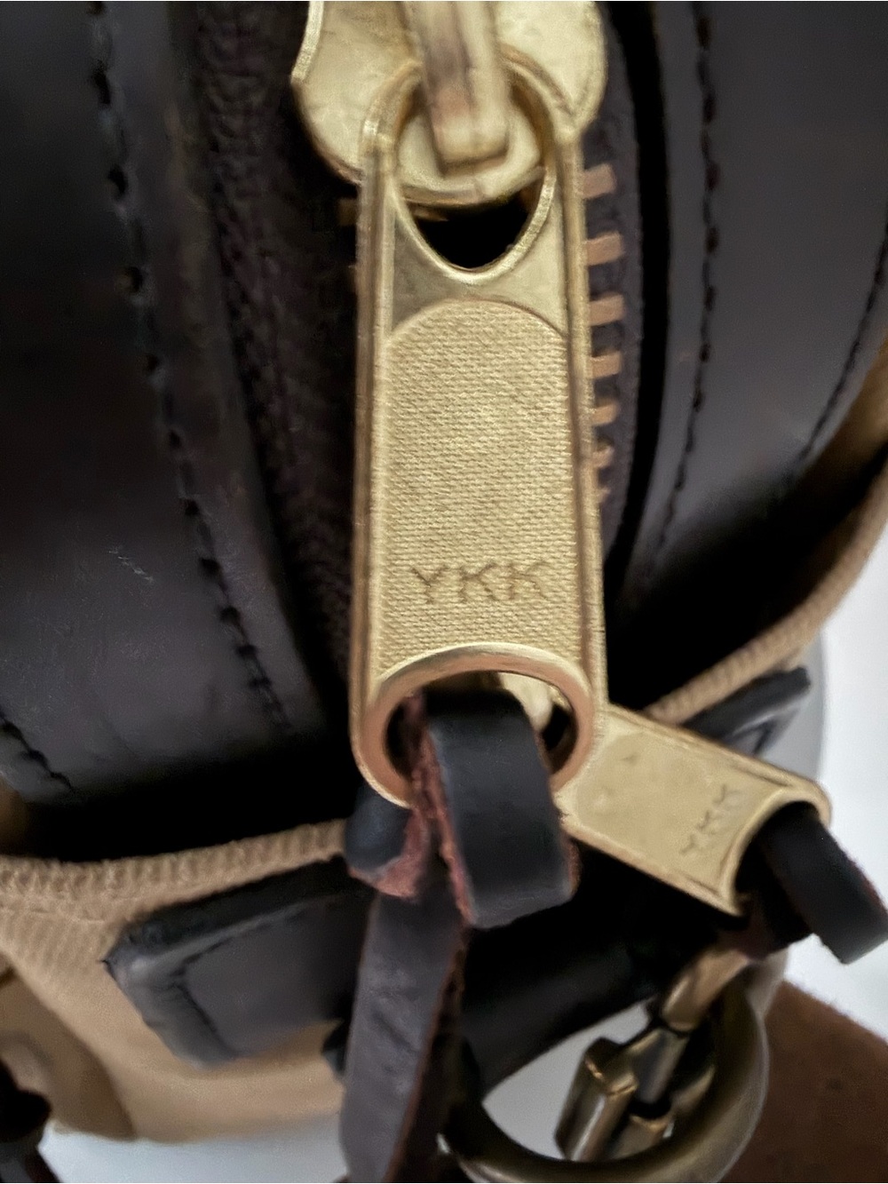 Filson Padded Computer Bag Model 258 Tan - Picture 4 of 8